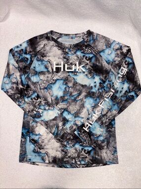 Huk Performance Fishing Shirt Blue Camo Mossy Oak Elements Fracture boys lg